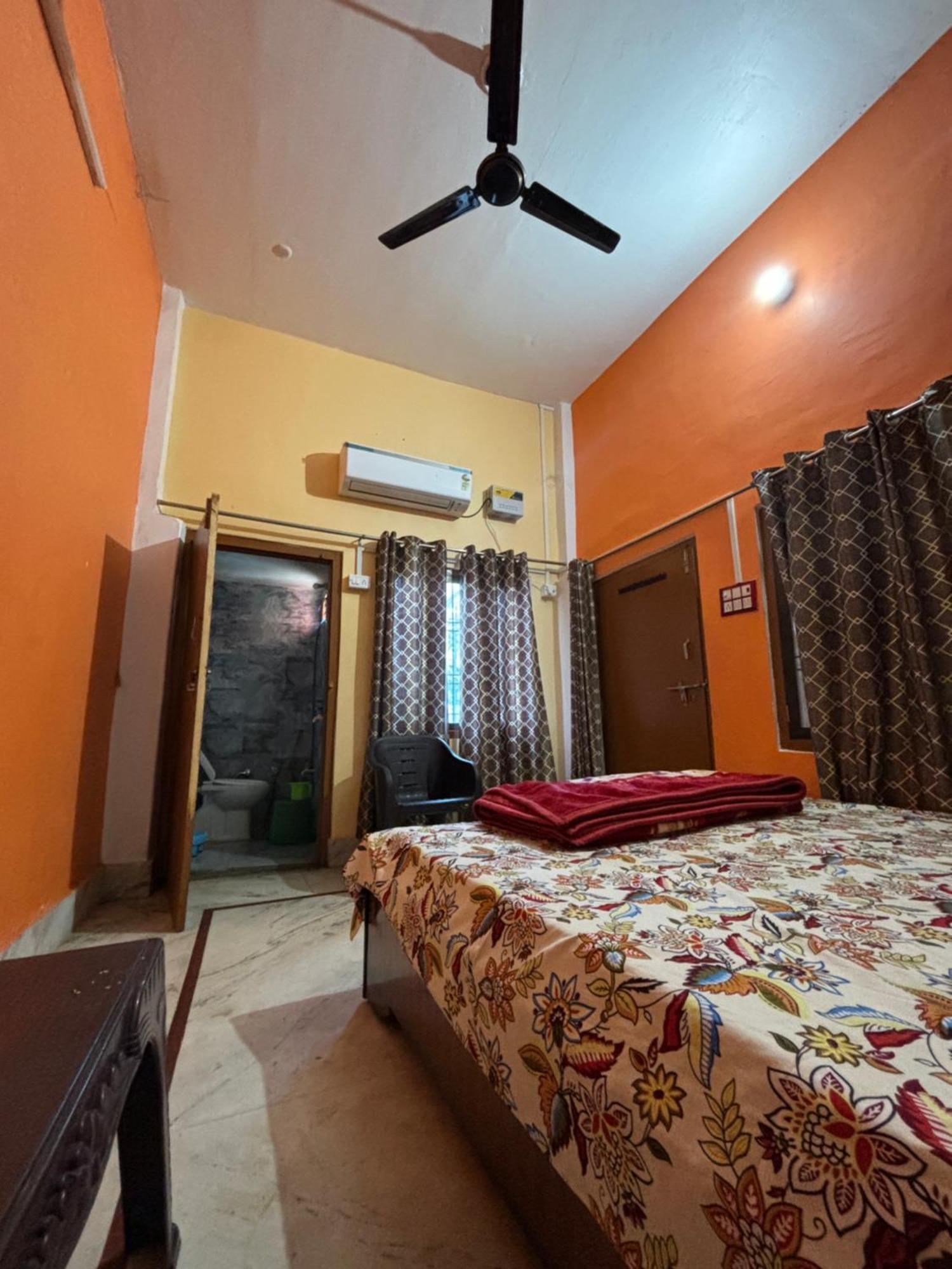 Shakuntala Guest House Ayodhya Екстер'єр фото